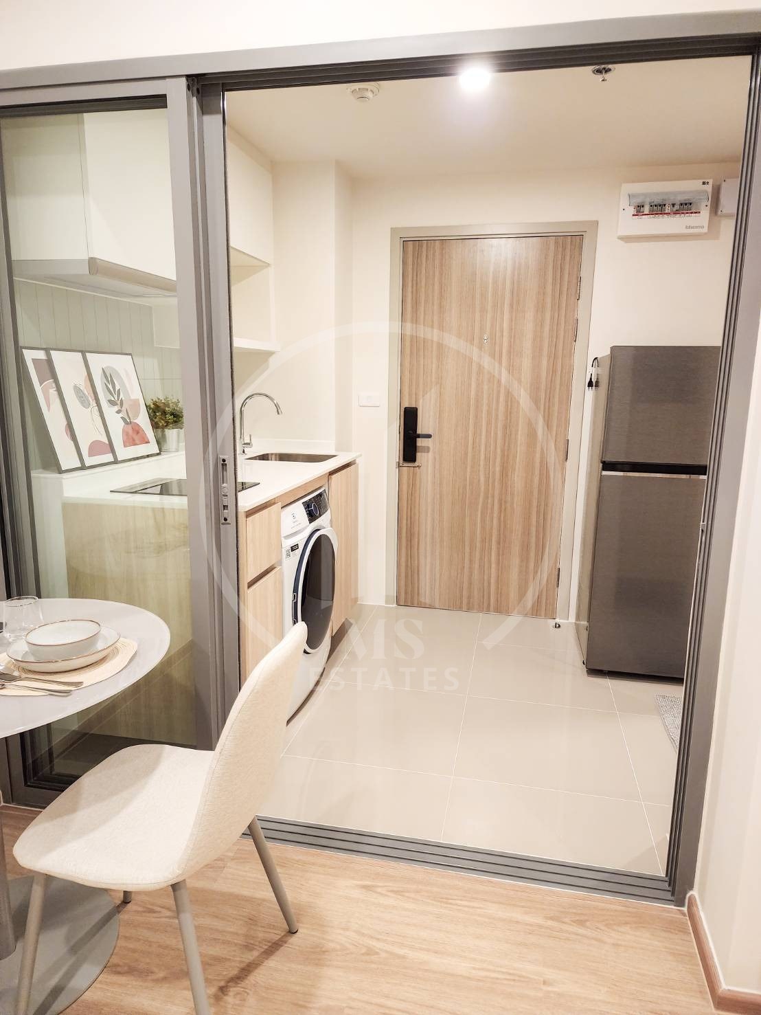 Phyll Condominium – photo 4