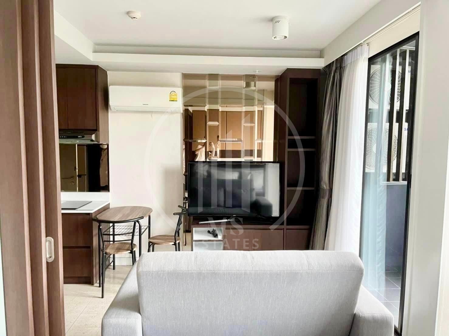 Aristo Condo – photo 4
