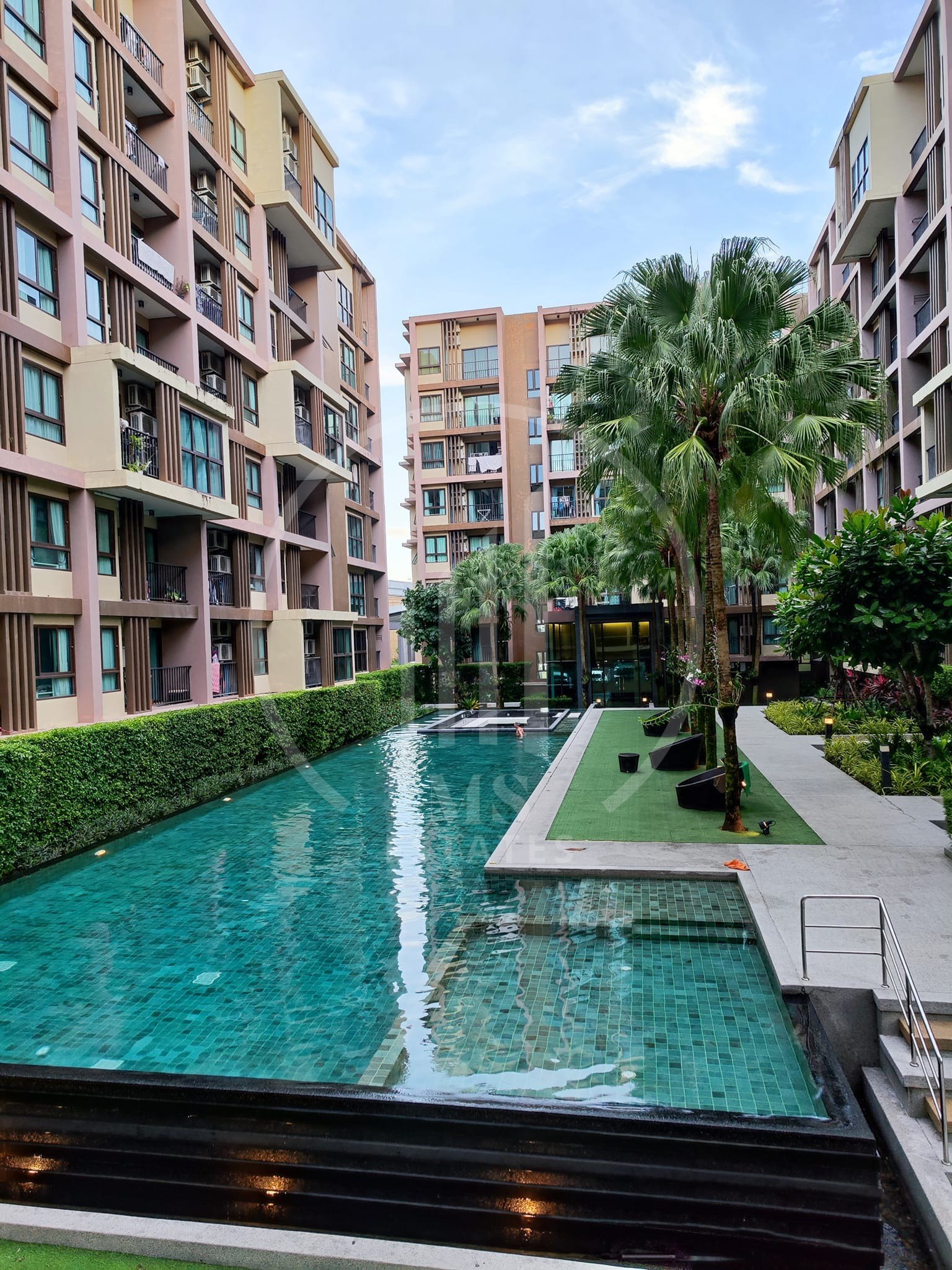 Zcape3 Condo