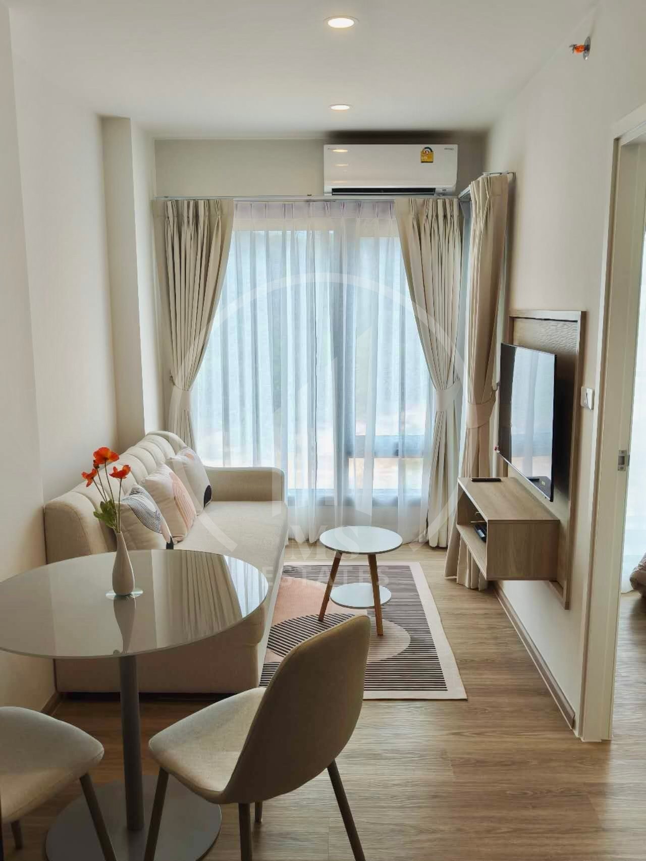 Phyll Condominium – photo 3
