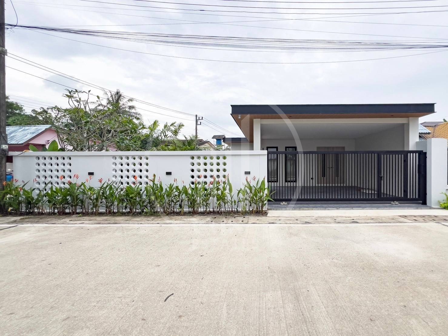 Luxury Pool Villa for Sale in Bangjo-Baan Yaa Area