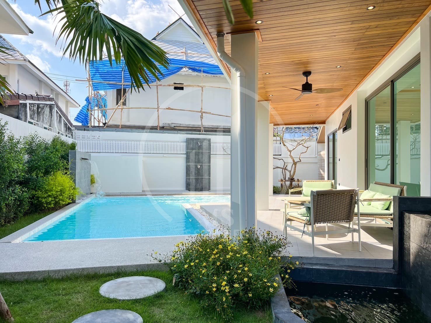 Pool Villa in Chalong – photo 3