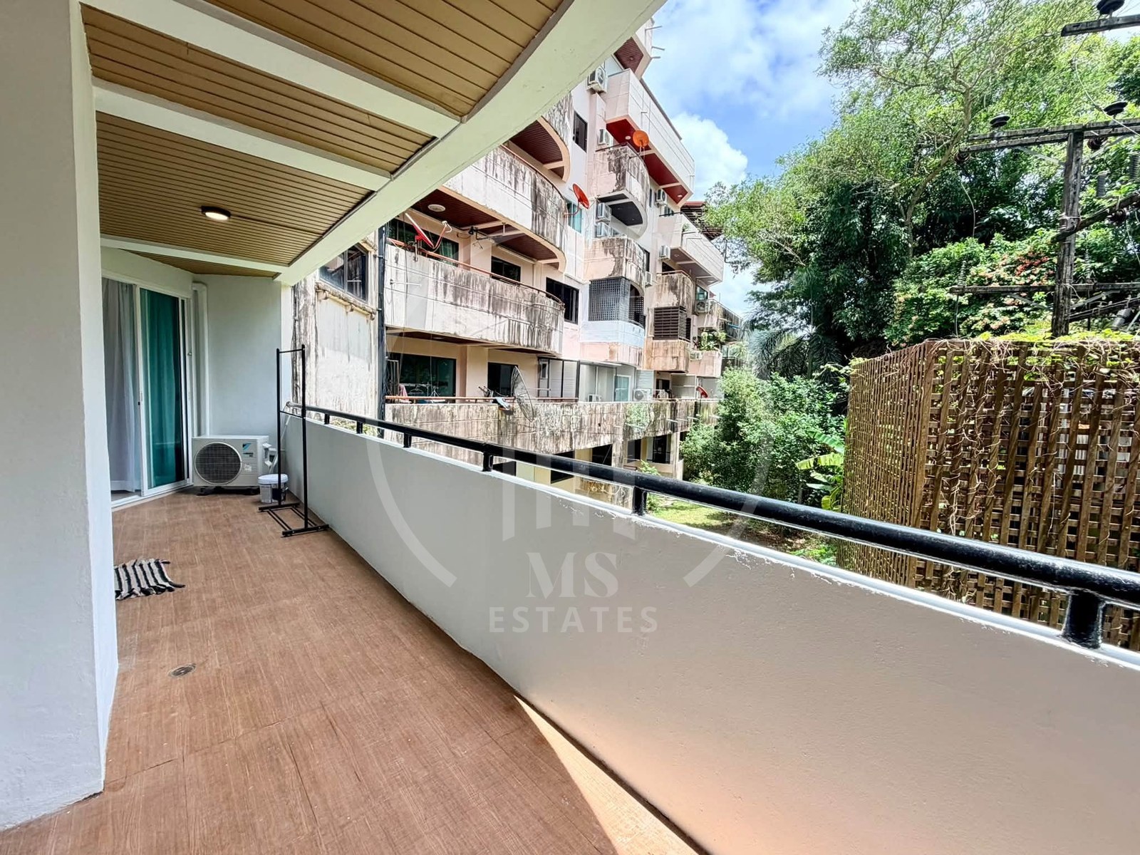Kathu Golf Condo – photo 2