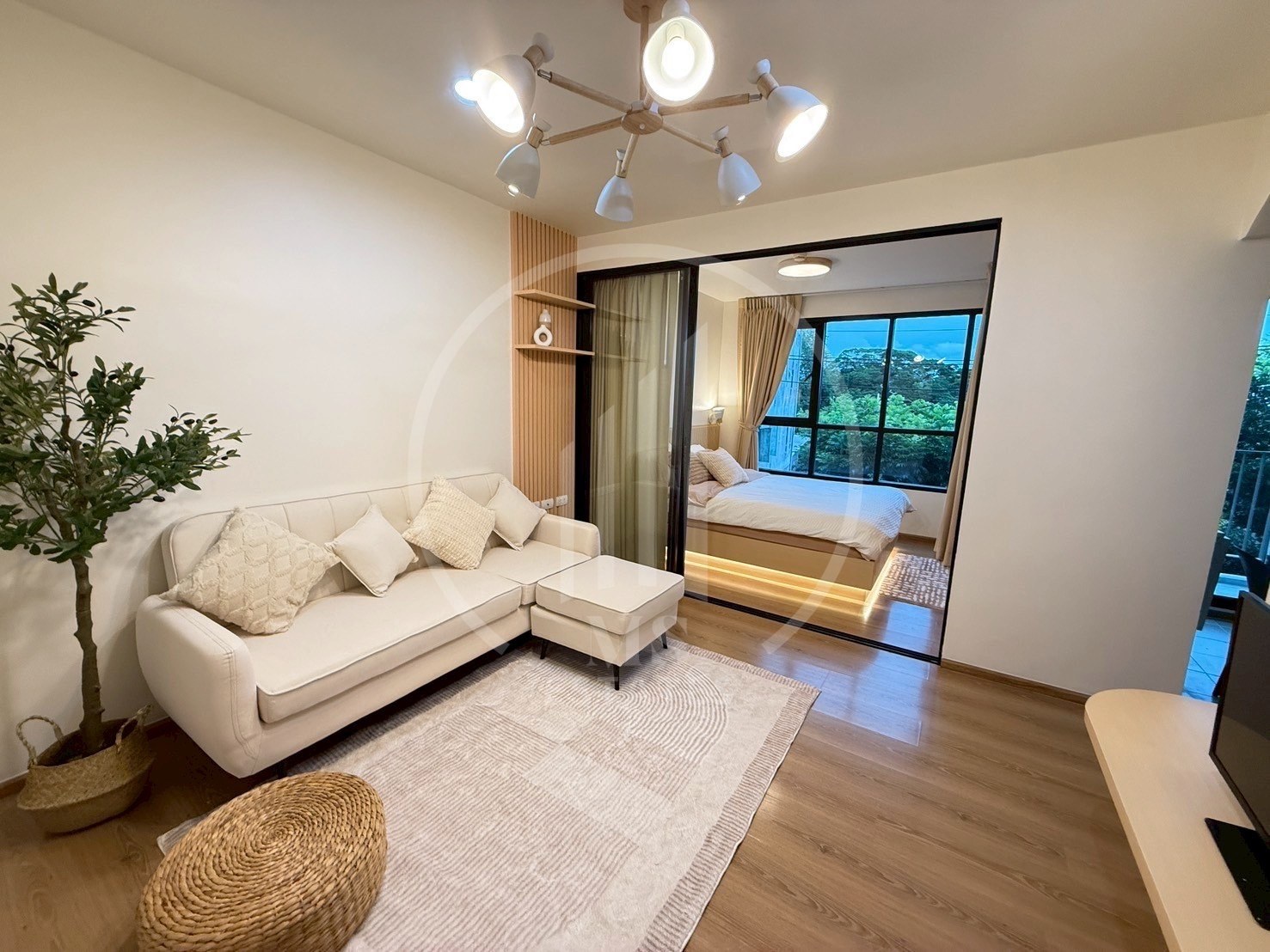 Centrio Condominium – photo 2