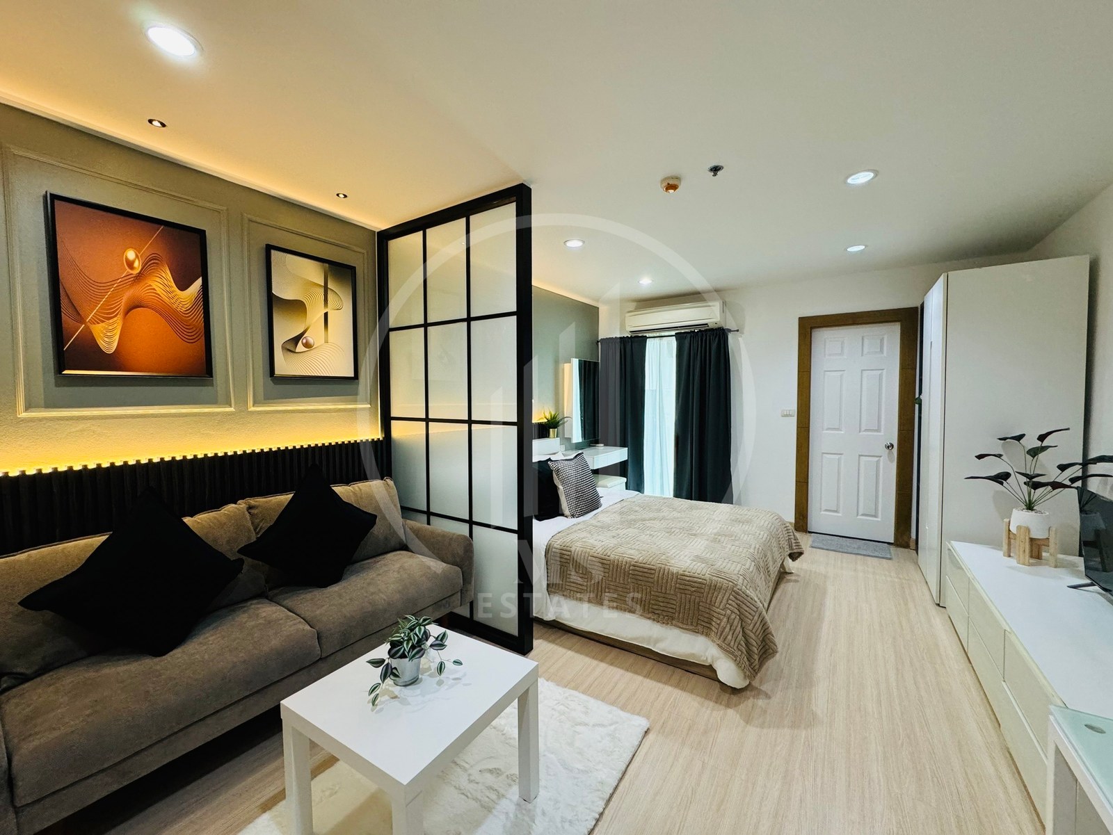 The View Condominium – photo 5