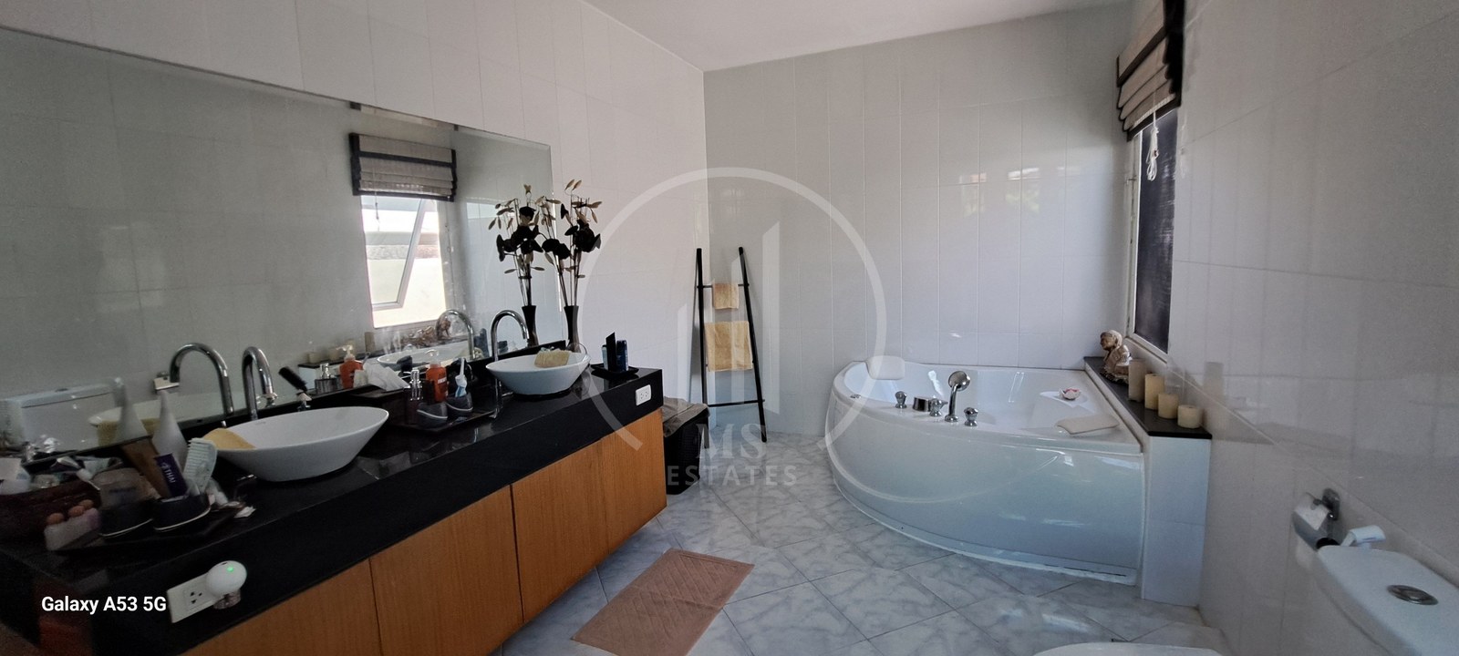 Luxurious Villa for Sale in Rawai